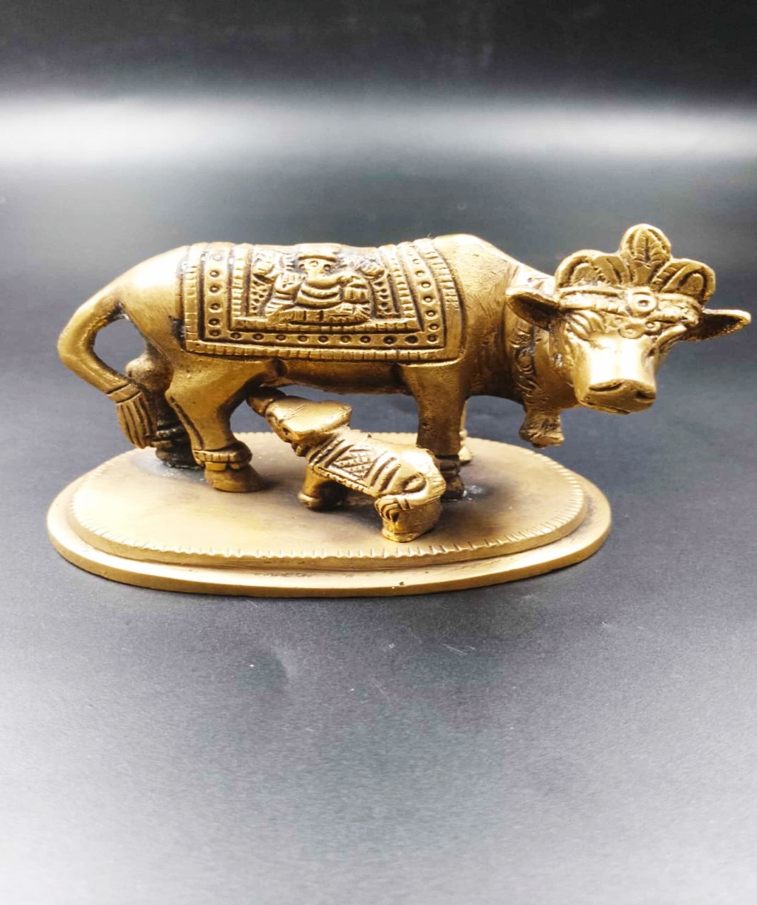 KAMDHENU COW WITH CALF STATUE (BRASS)